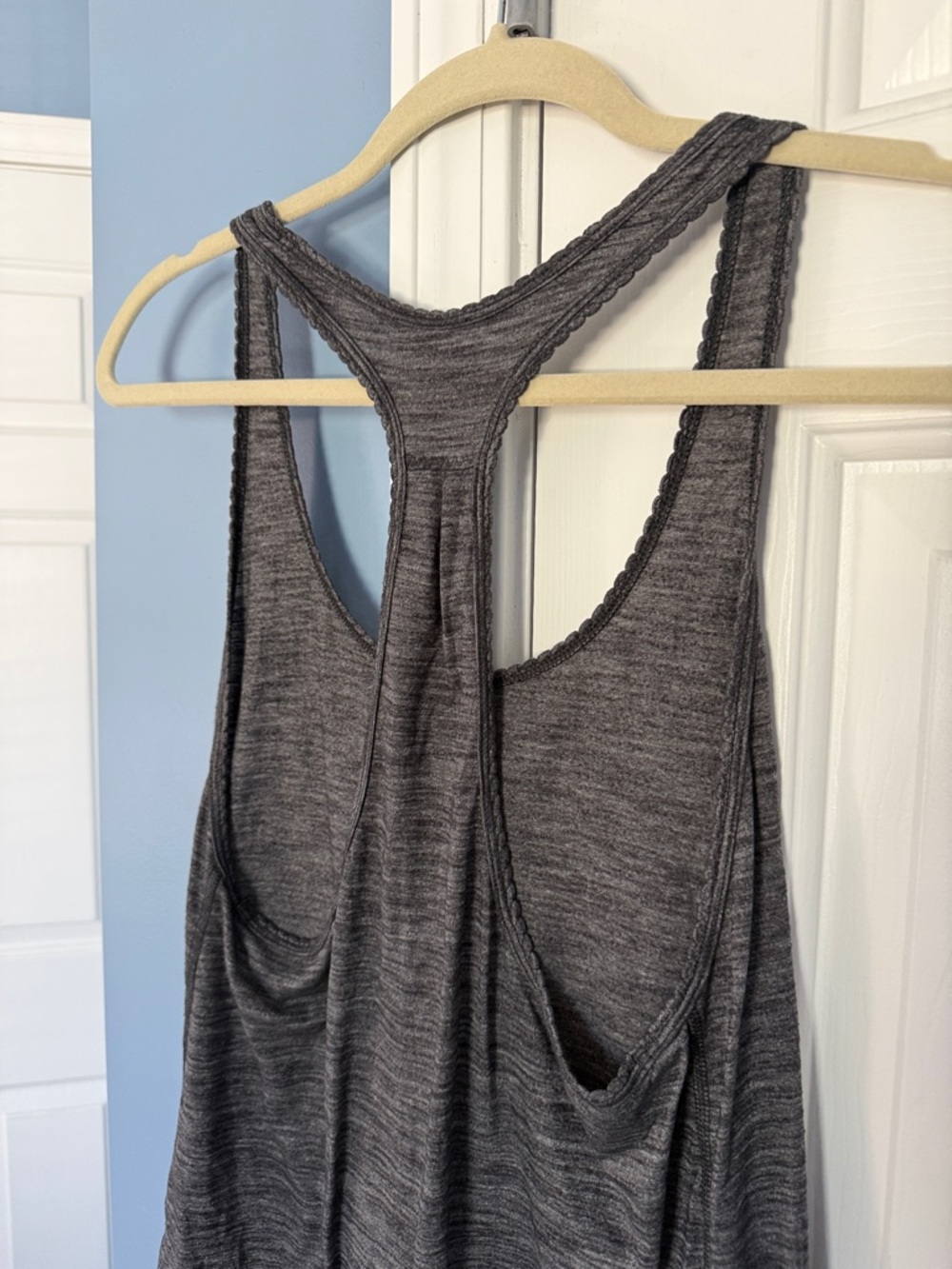 Lululemon 105 F Singlet (Seriously Light Luon) Heathered Black p2p 18” - Picture 8 of 9